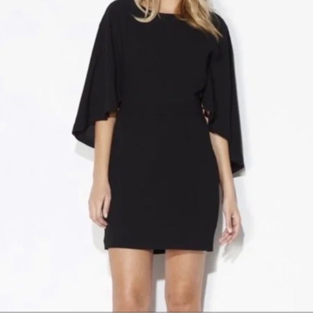 Cupcakes and Cashmere Jacey Black Cape Dress Size Small